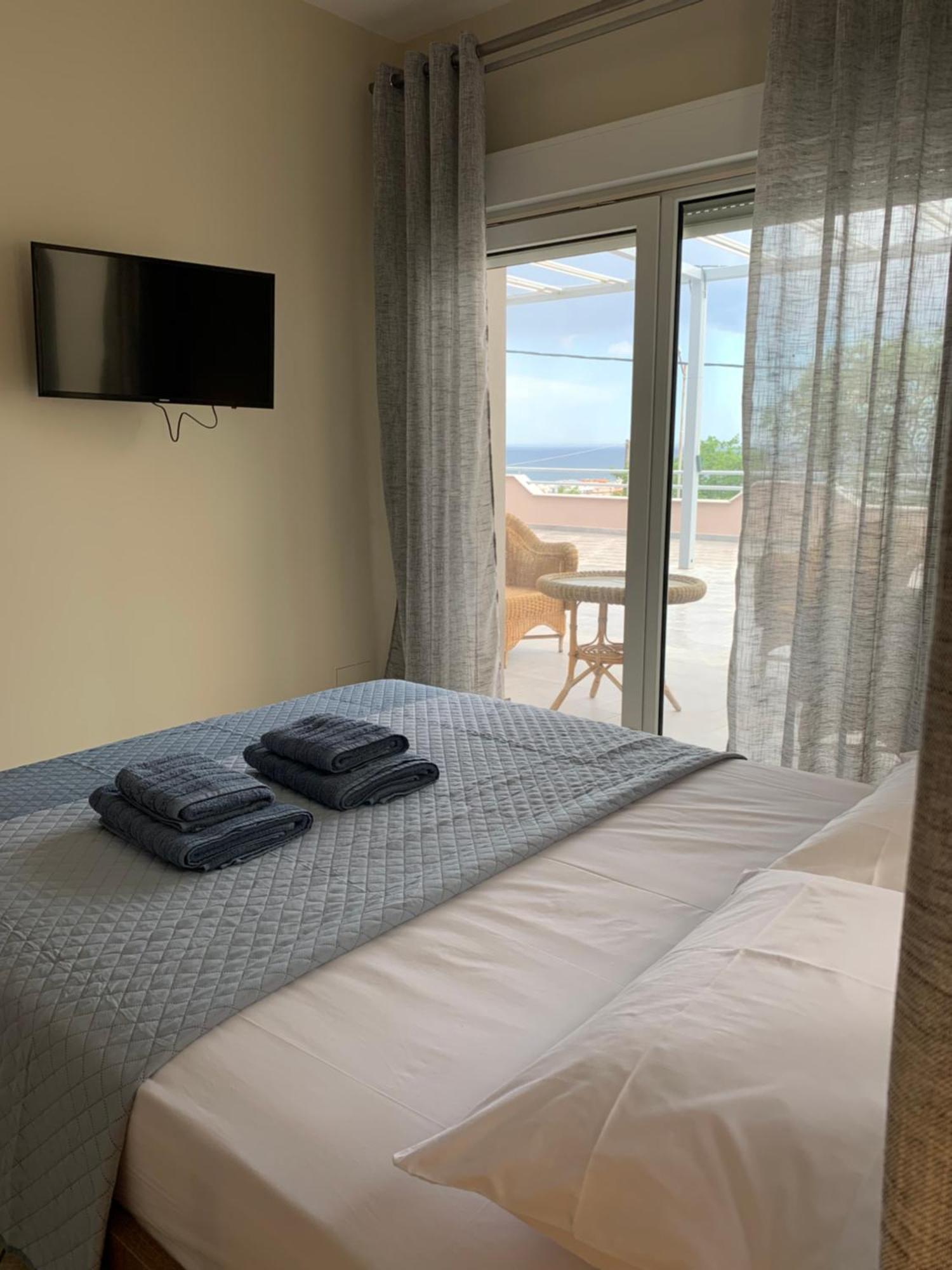 Stellar Dreams Apartment Kavala Bagian luar foto